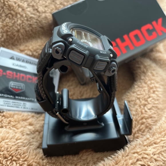 💯 Authentic Casio G-shock watch - Picture 4 of 8